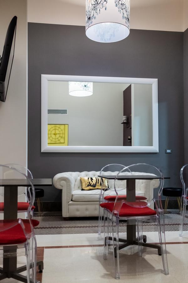 Manzoni 46 - Ospitalita Siciliana Bed & Breakfast Milazzo Exterior foto