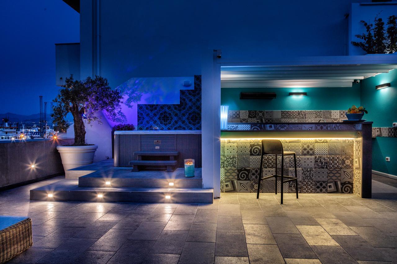 Manzoni 46 - Ospitalita Siciliana Bed & Breakfast Milazzo Exterior foto